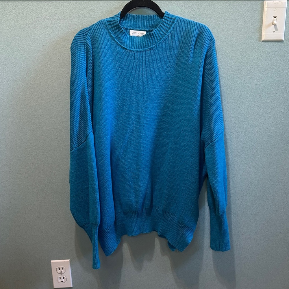 Vestique Vibrant Blue Oversized Sweater Size S/M